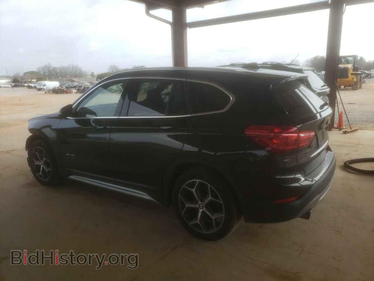 2016 BMW X1 - VIN: WBXHT3C31GP885735 - Фото 2