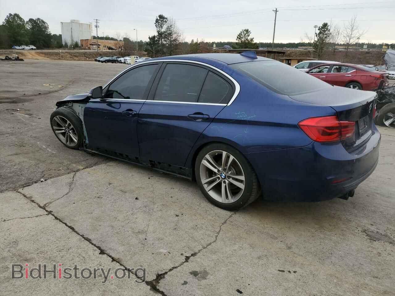 2018 BMW 3 SERIES - VIN: WBA8B9C53JEE80791 - Фото 2