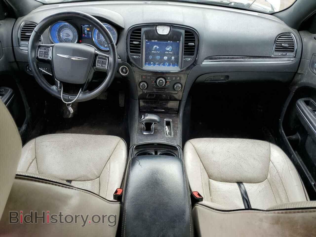 2014 CHRYSLER 300 - VIN: 2C3CCAAG3EH340434 - Фото 8