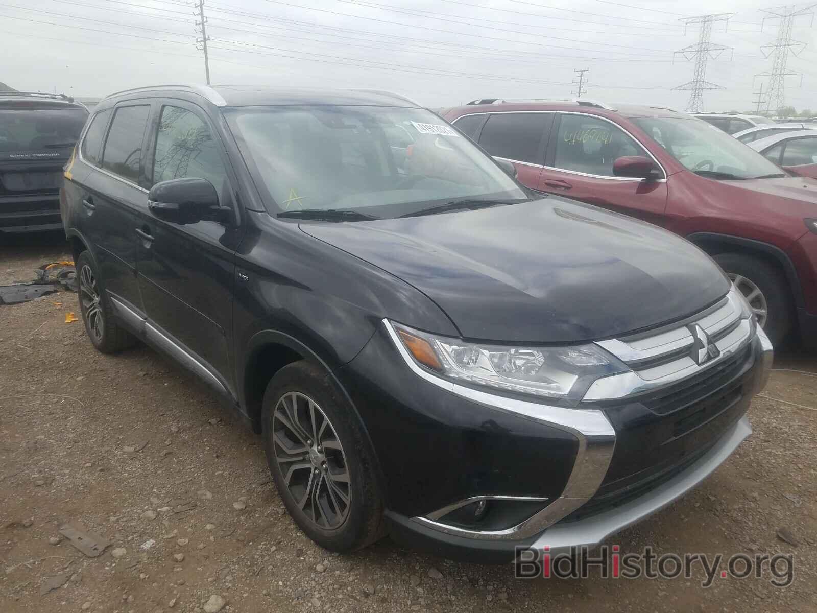 Photo JA4JZ4AX0JZ005509 - MITSUBISHI OUTLANDER 2018