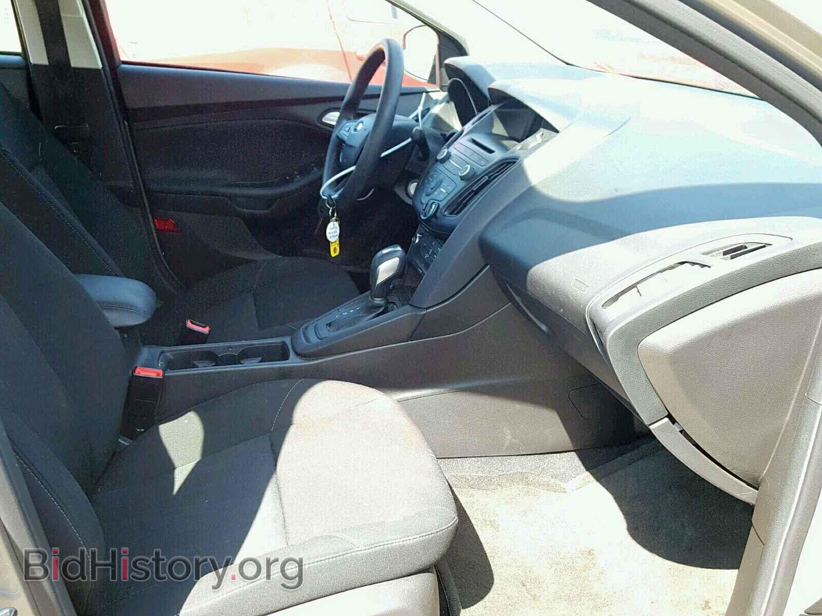 2016 FORD FOCUS SE - VIN: 1FADP3F26GL262045 - Фото 5