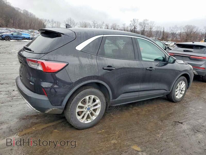 2020 Ford ESCAPE (VIN 1FMCU9G63LUA44843) — photo 3 of 13
