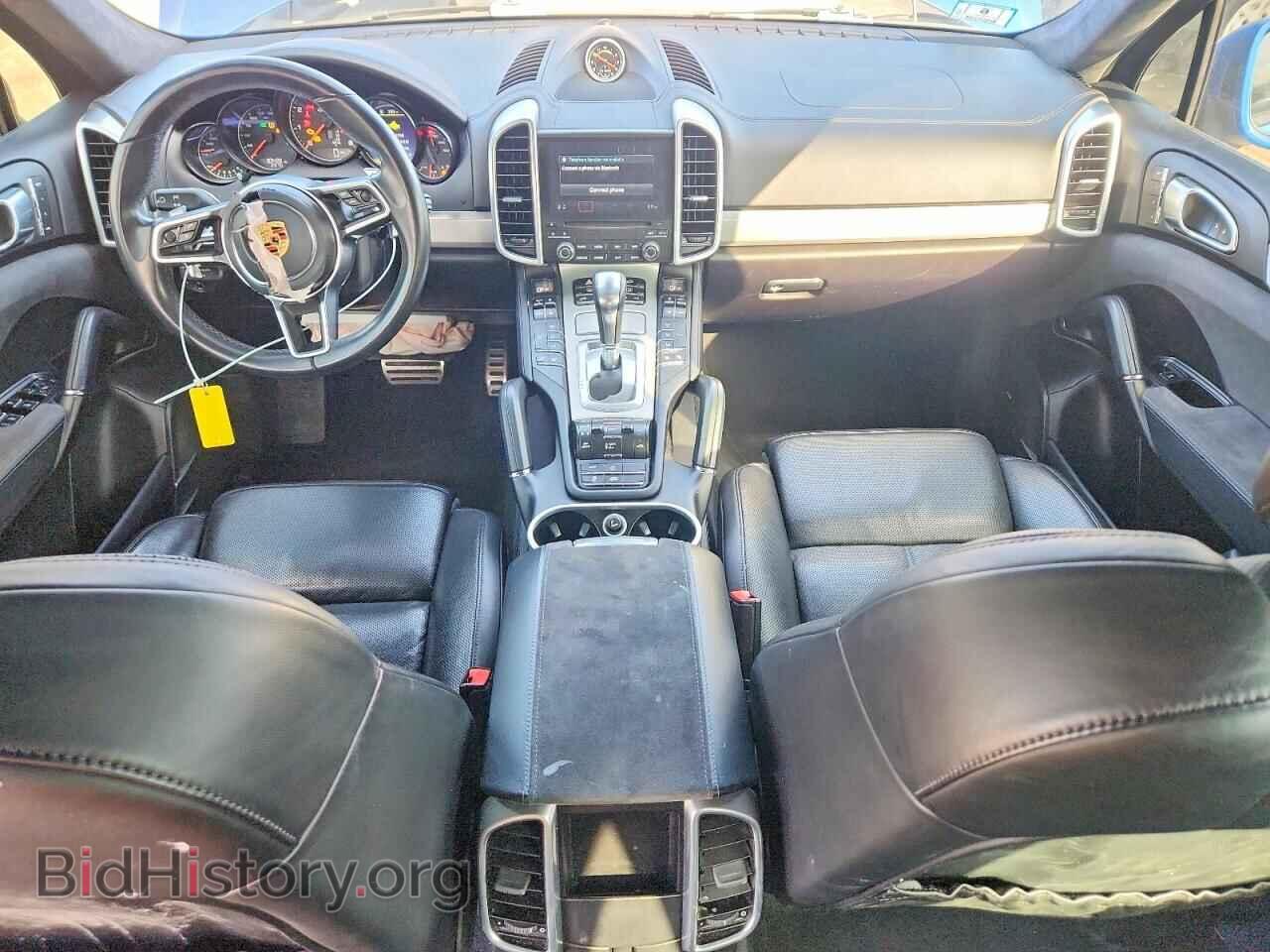 2017 PORSCHE CAYENNE - VIN: WP1AD2A20HLA83510 - Photo 8