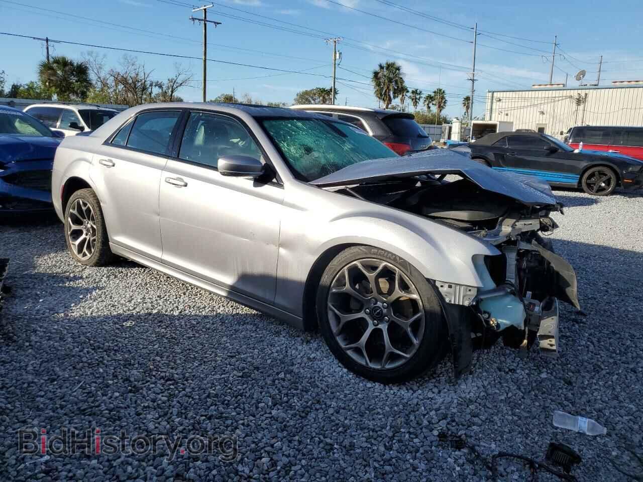 2018 CHRYSLER 300 - VIN: 2C3CCABG9JH269541 - Фото 4
