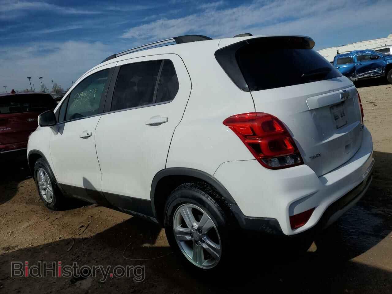 2017 CHEVROLET TRAX - VIN: 3GNCJLSB3HL141208 - Photo 2