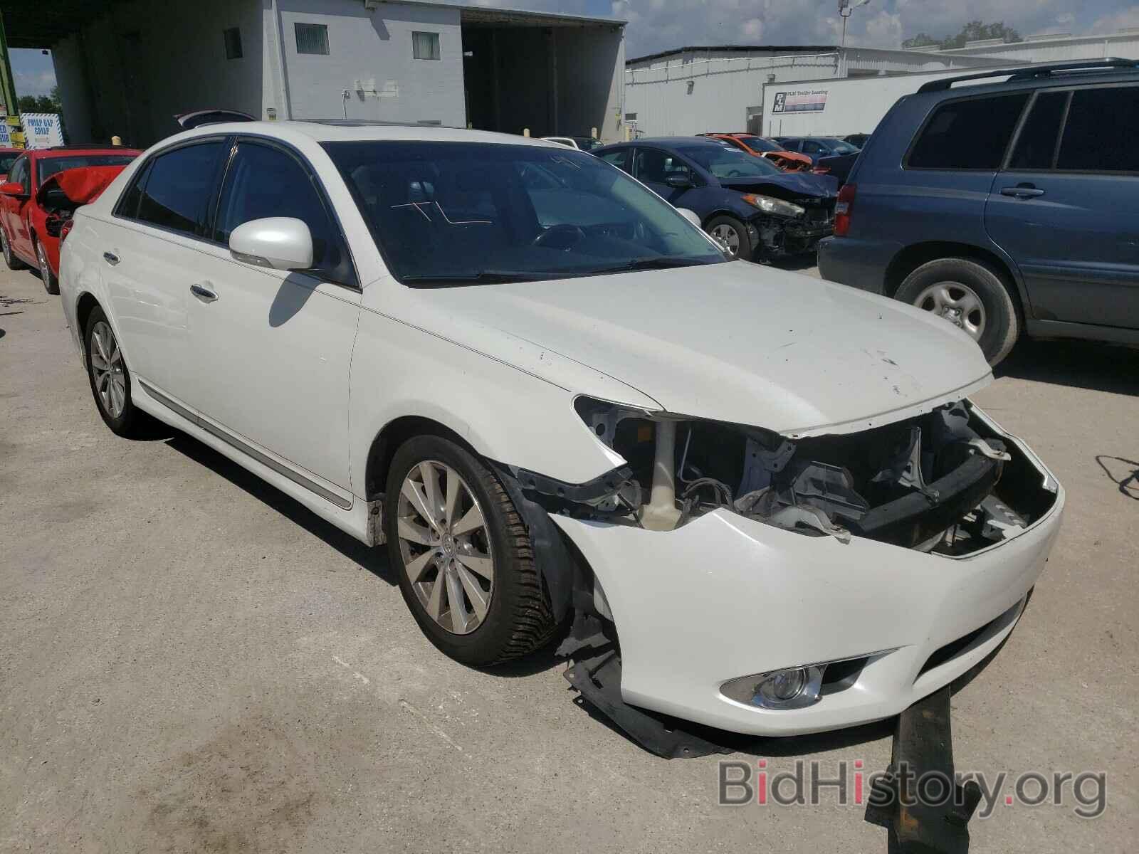 Photo 4T1BK3DBXBU401644 - TOYOTA AVALON 2011