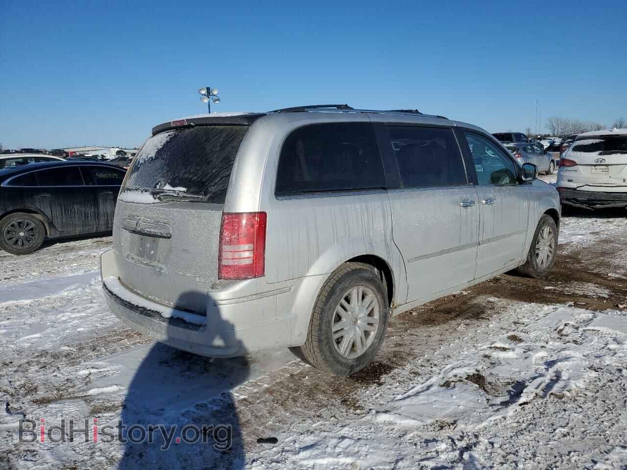 2010 CHRYSLER MINIVAN - VIN: 2A4RR6DX7AR261716 - Фото 3