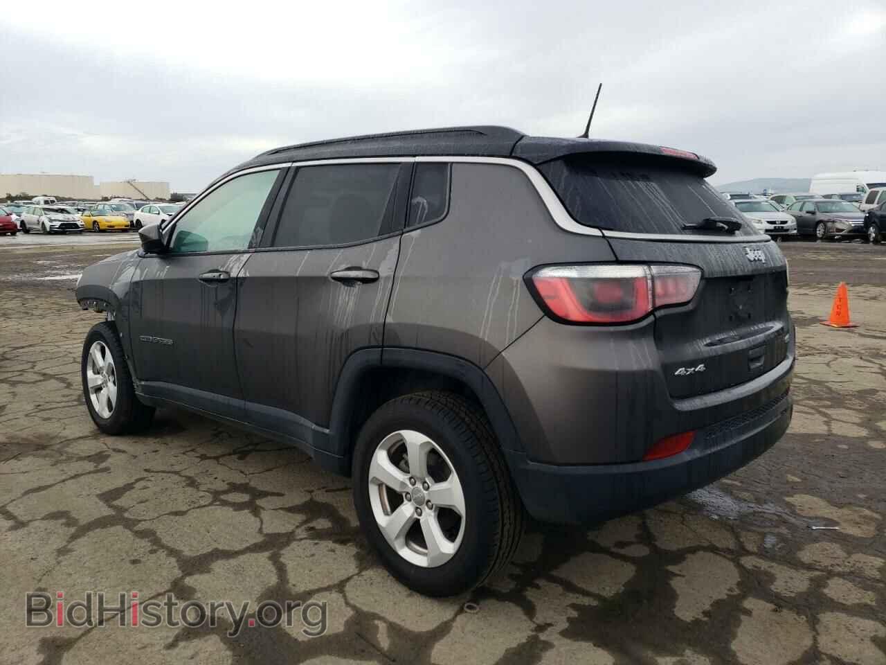 2018 JEEP COMPASS - VIN: 3C4NJDBB2JT136109 - Фото 2