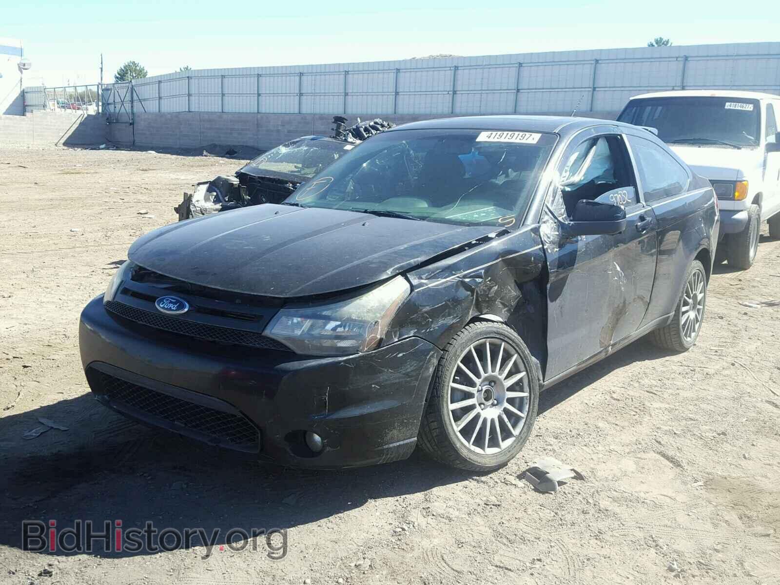 2009 FORD FOCUS - VIN: 1FAHP33N39W180629 - Фото 2