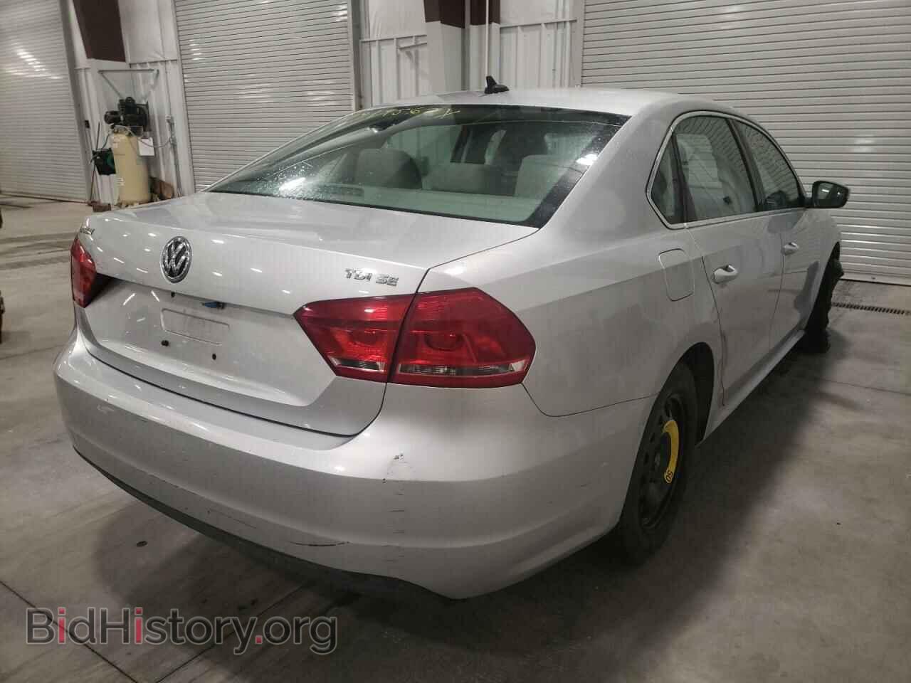 2013 VOLKSWAGEN PASSAT - VIN: 1VWBN7A33DC047584 - Фото 4