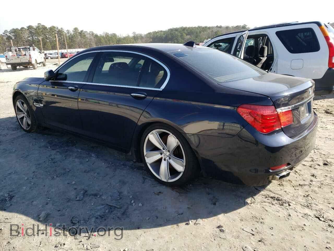 2012 BMW 7 SERIES - VIN: WBAKB8C58CC964564 - Фото 2