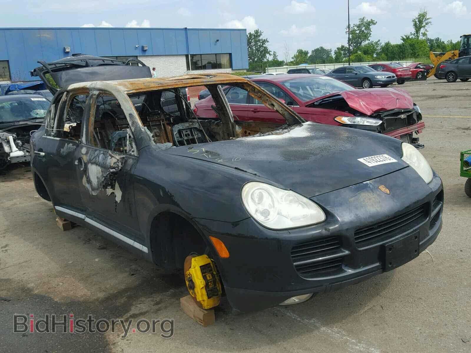 Photo WP1AB29P14LA74623 - PORSCHE CAYENNE S 2004