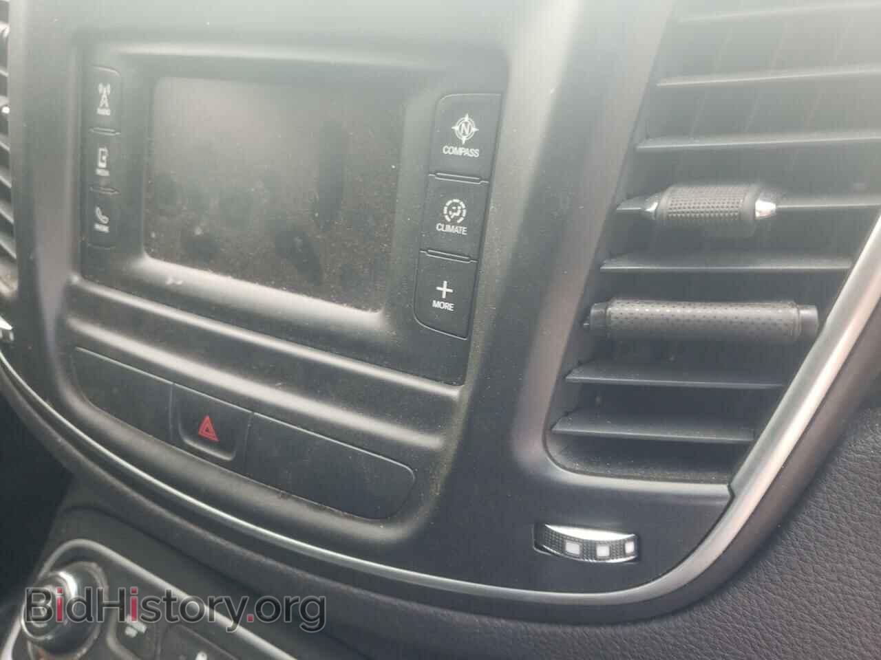 2015 CHRYSLER 200 - VIN: 1C3CCCCB1FN559513 - Фото 9