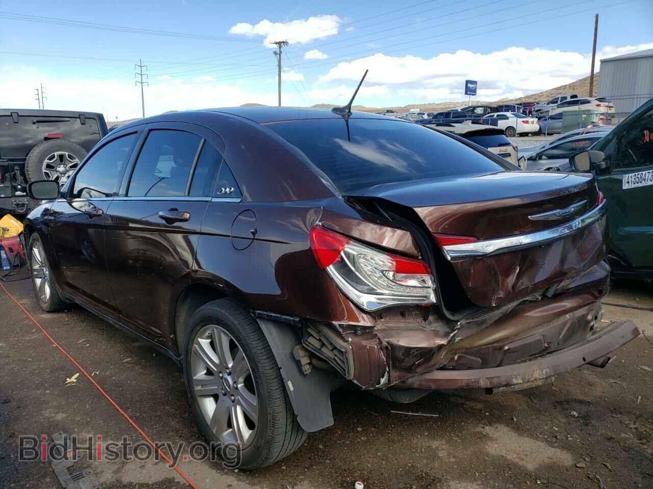 2012 CHRYSLER 200 - VIN: 1C3CCBBB3CN299655 - Фото 2