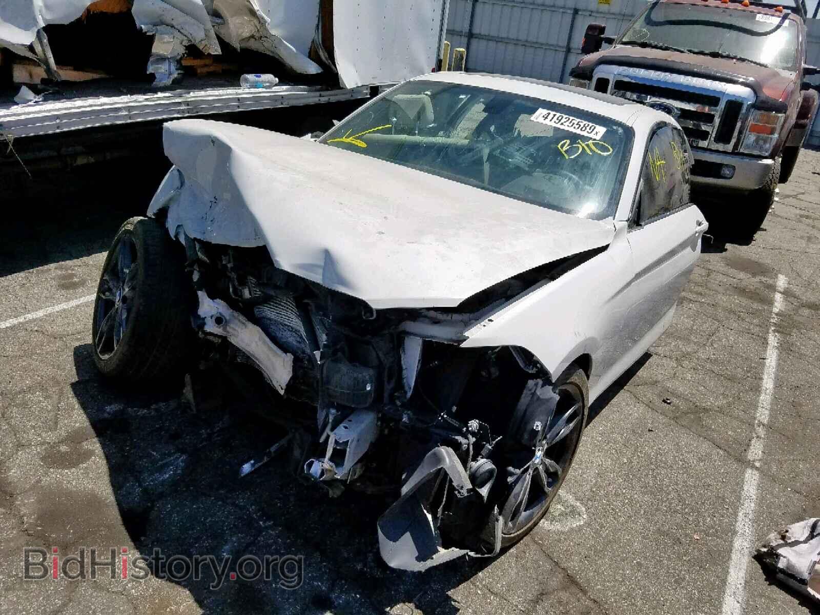 2016 BMW M2 - VIN: WBA1J7C56GV359042 - Фото 2