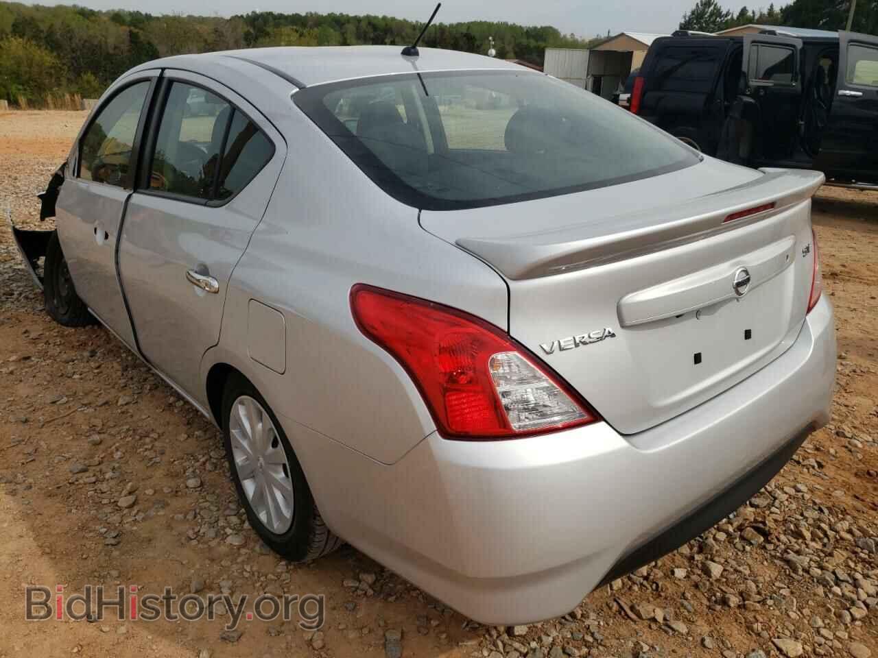 2019 NISSAN VERSA - VIN: 3N1CN7AP3KL857358 - Фото 3