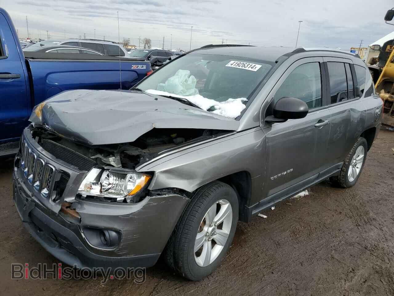 Photo 1J4NT1FA7BD253566 - JEEP COMPASS 2011