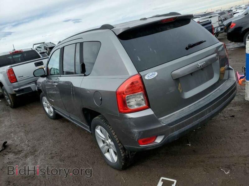 2011 Jeep COMPASS (VIN 1J4NT1FA7BD253566) — photo 2 of 12