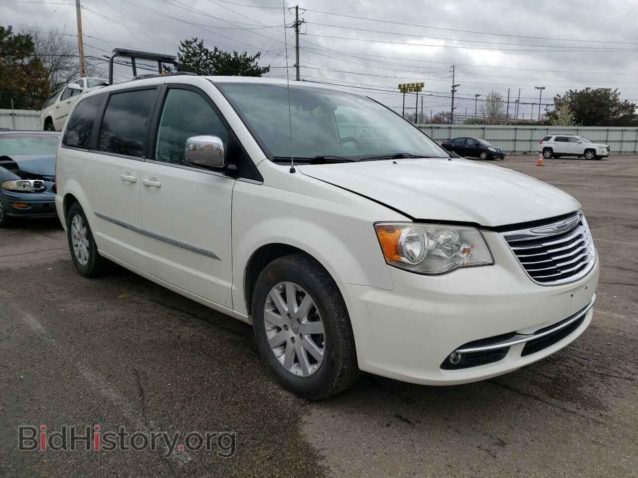Photo 2A4RR8DG4BR607315 - CHRYSLER MINIVAN 2011