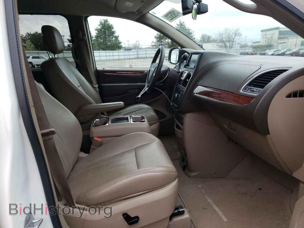 2011 CHRYSLER MINIVAN - VIN: 2A4RR8DG4BR607315 - Фото 5