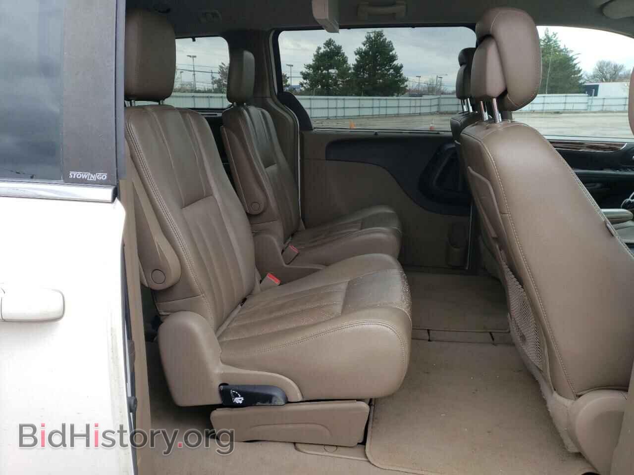 2011 CHRYSLER MINIVAN - VIN: 2A4RR8DG4BR607315 - Фото 6