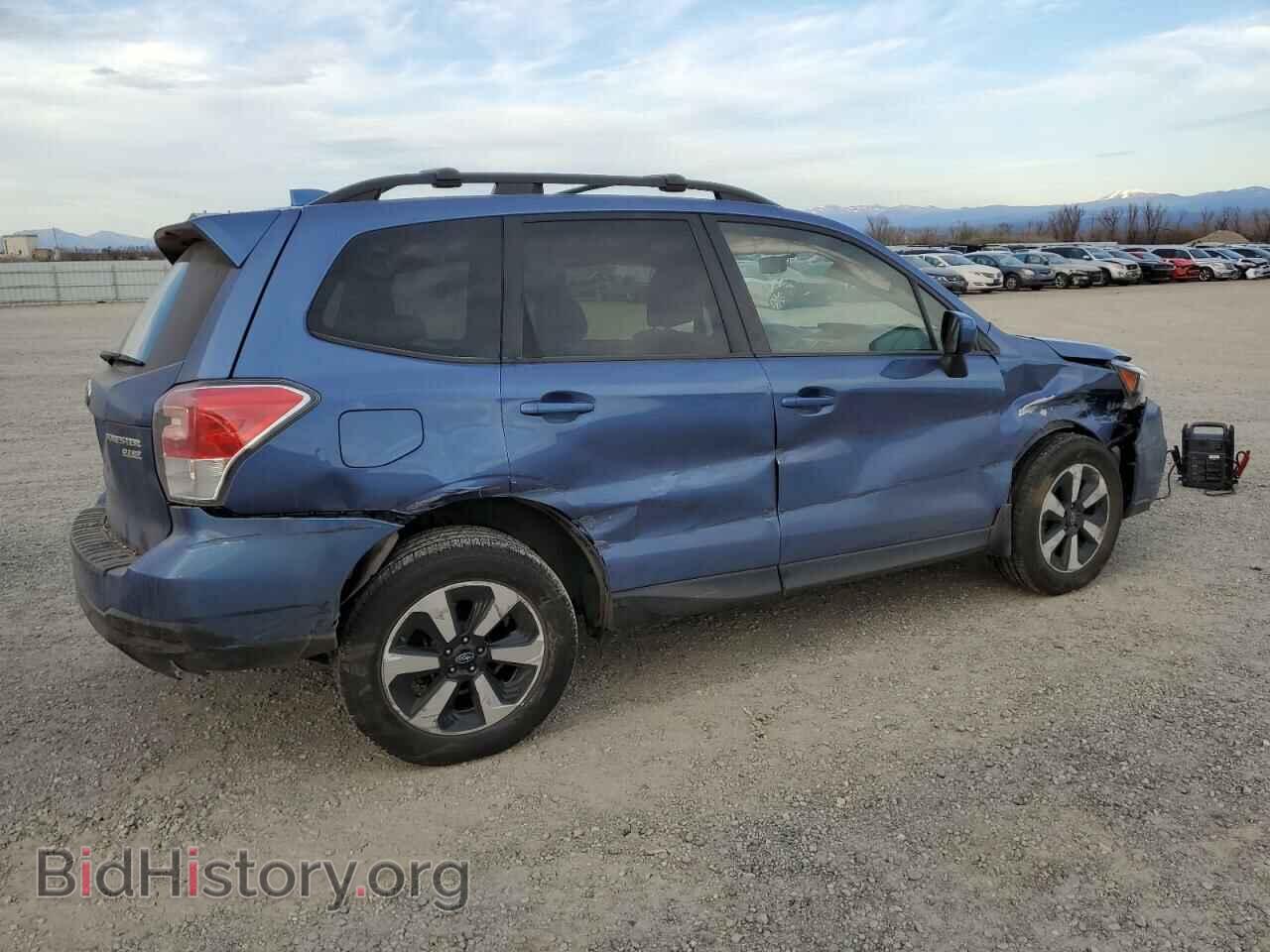 2017 SUBARU FORESTER - VIN: JF2SJAEC5HH418437 - Фото 3