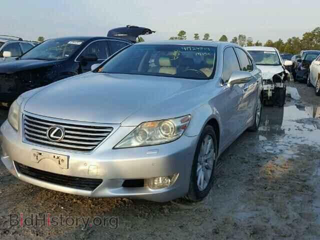 2011 LEXUS LS - VIN: JTHBL5EF3B5102729 - Photo 2