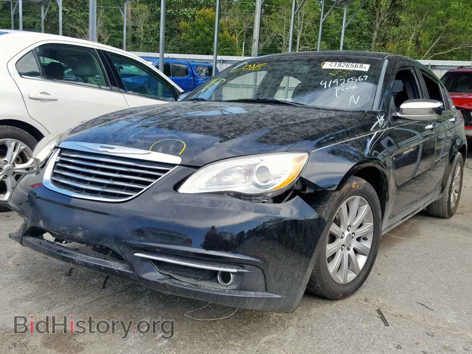 2013 CHRYSLER 200 - VIN: 1C3CCBCG8DN573198 - Photo 2