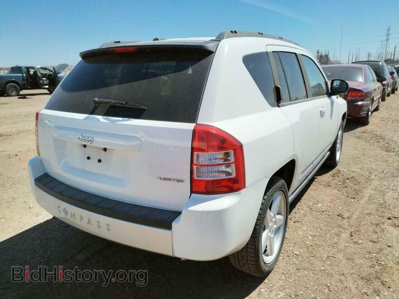 2010 JEEP COMPASS - VIN: 1J4NT5FB7AD538153 - Photo 4