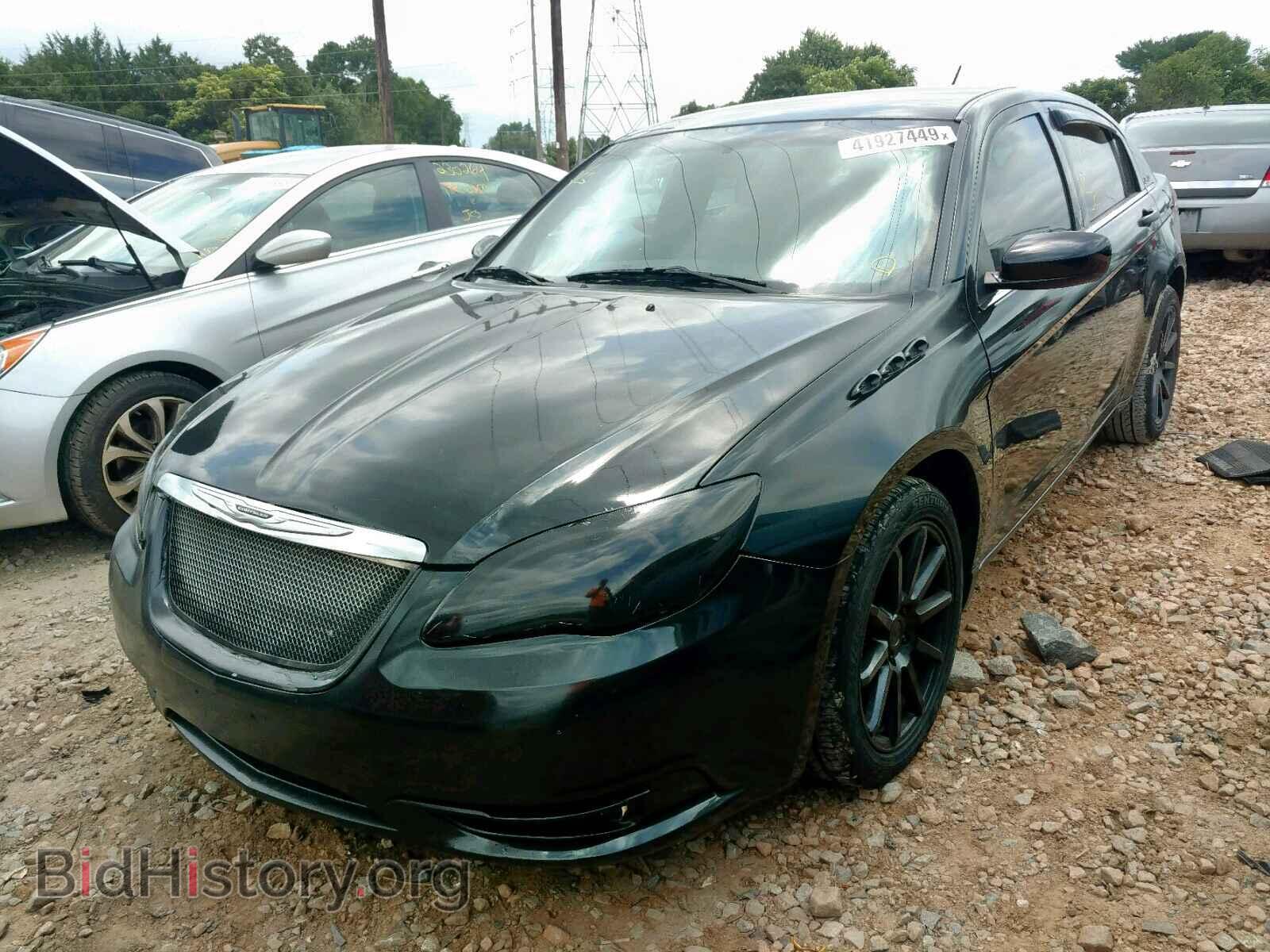 2011 CHRYSLER 200 - VIN: 1C3BC8FG1BN567265 - Photo 2