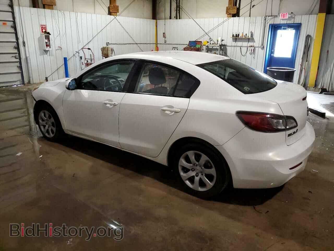 2013 MAZDA 3 - VIN: JM1BL1U82D1702648 - Photo 2