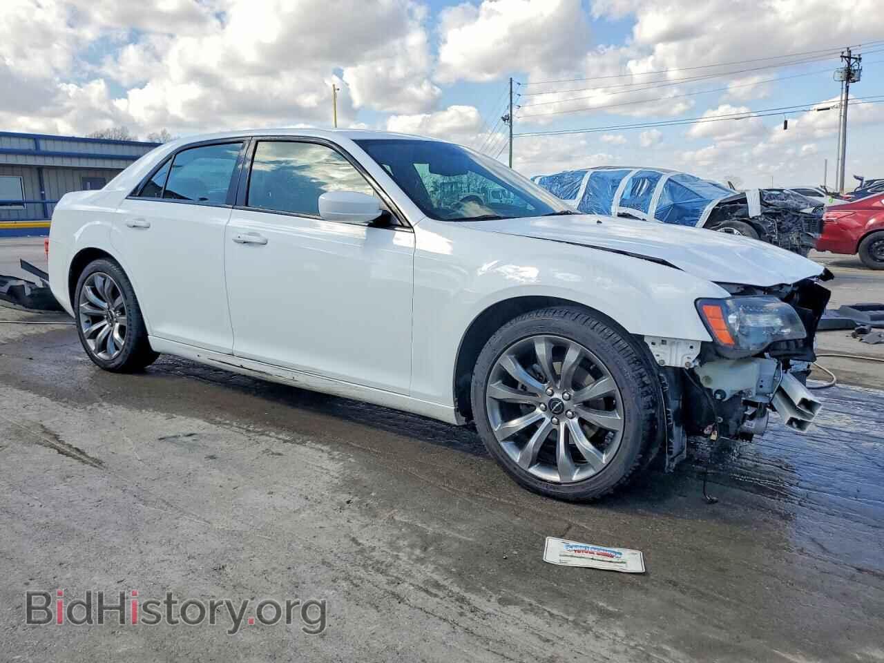 2014 CHRYSLER 300 - VIN: 2C3CCABG0EH373230 - Фото 4