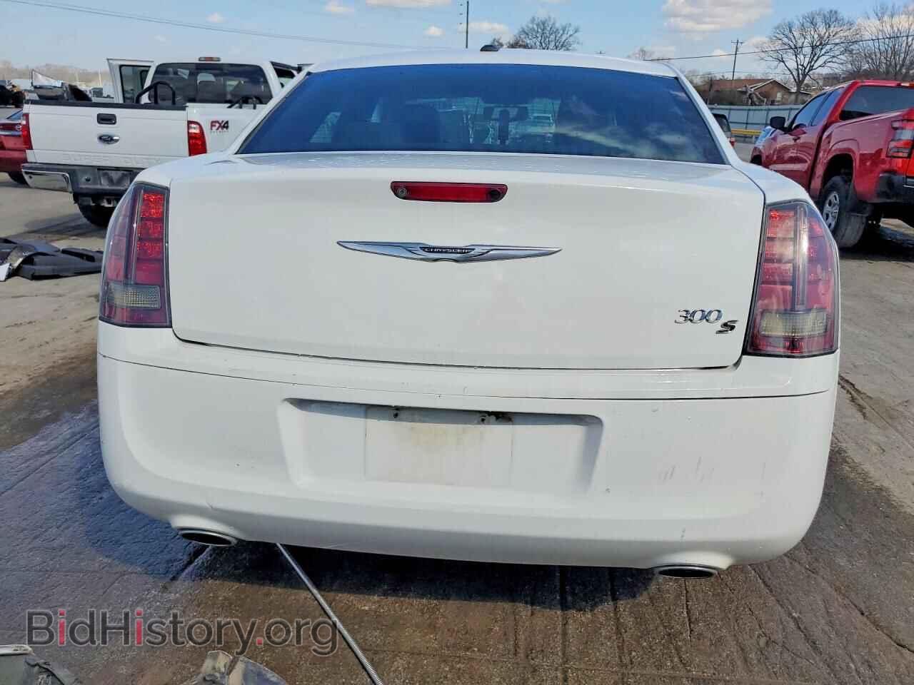 2014 CHRYSLER 300 - VIN: 2C3CCABG0EH373230 - Фото 6