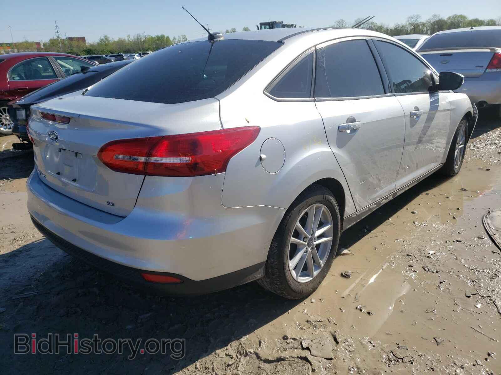 2017 FORD FOCUS - VIN: 1FADP3F29HL340318 - Photo 4