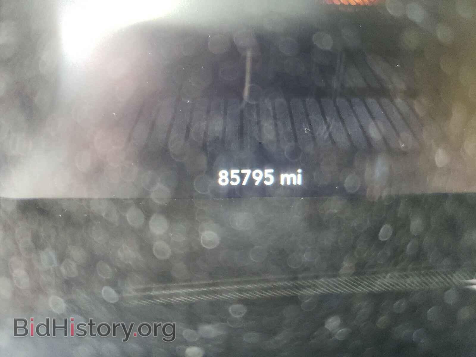 2017 DODGE CHALLENGER - VIN: 2C3CDZAG8HH549135 - Photo 8