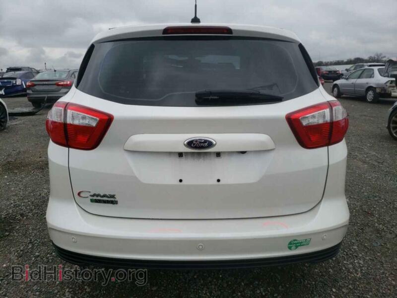 2015 Ford CMAX (VIN 1FADP5CU0FL117132) — photo 6 of 14