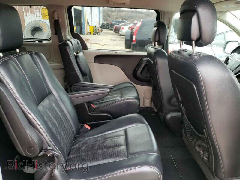2013 Chrysler MINIVAN (VIN 2C4RC1CG5DR708382) — photo 6 of 10