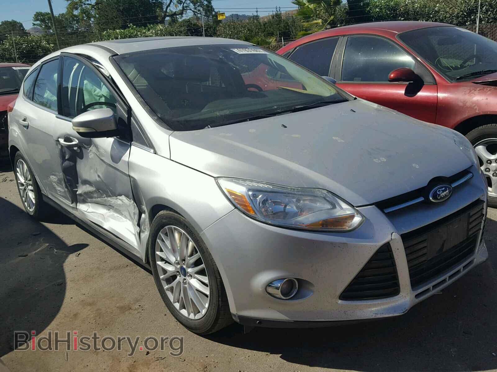 Photo 1FAHP3M21CL367459 - FORD FOCUS 2012