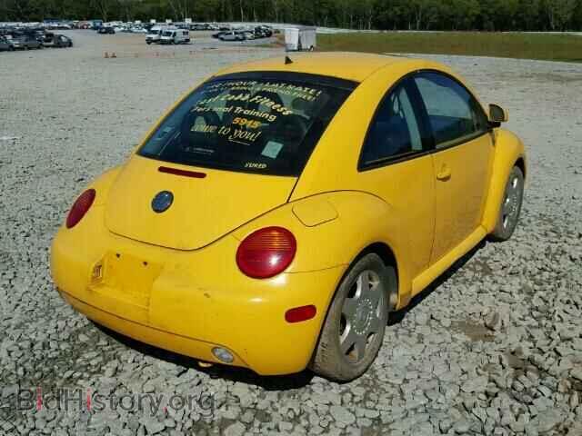 2000 VOLKSWAGEN BEETLE - VIN: 3VWCD21C8YM481112 - Фото 4