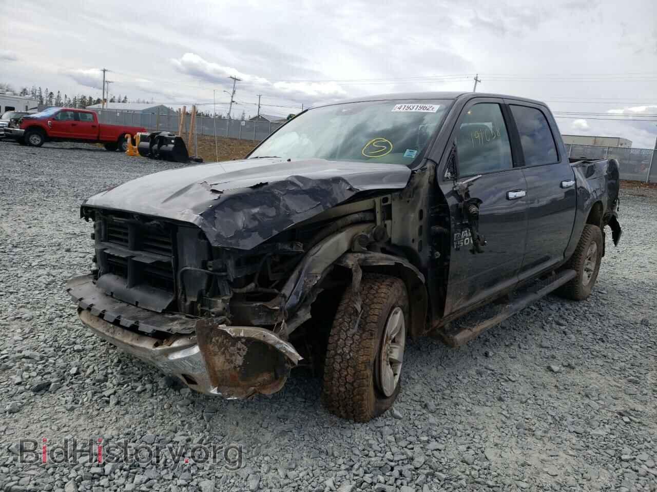 2016 RAM 1500 - VIN: 1C6RR7LG7GS244037 - Фото 2