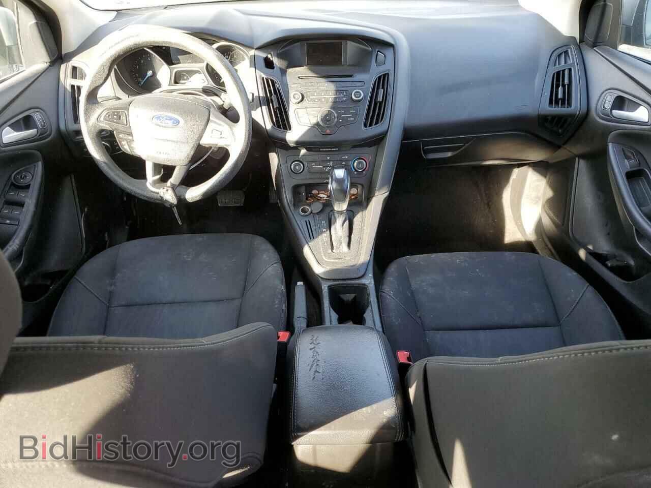 2016 FORD FOCUS - VIN: 1FADP3F2XGL217643 - Фото 8