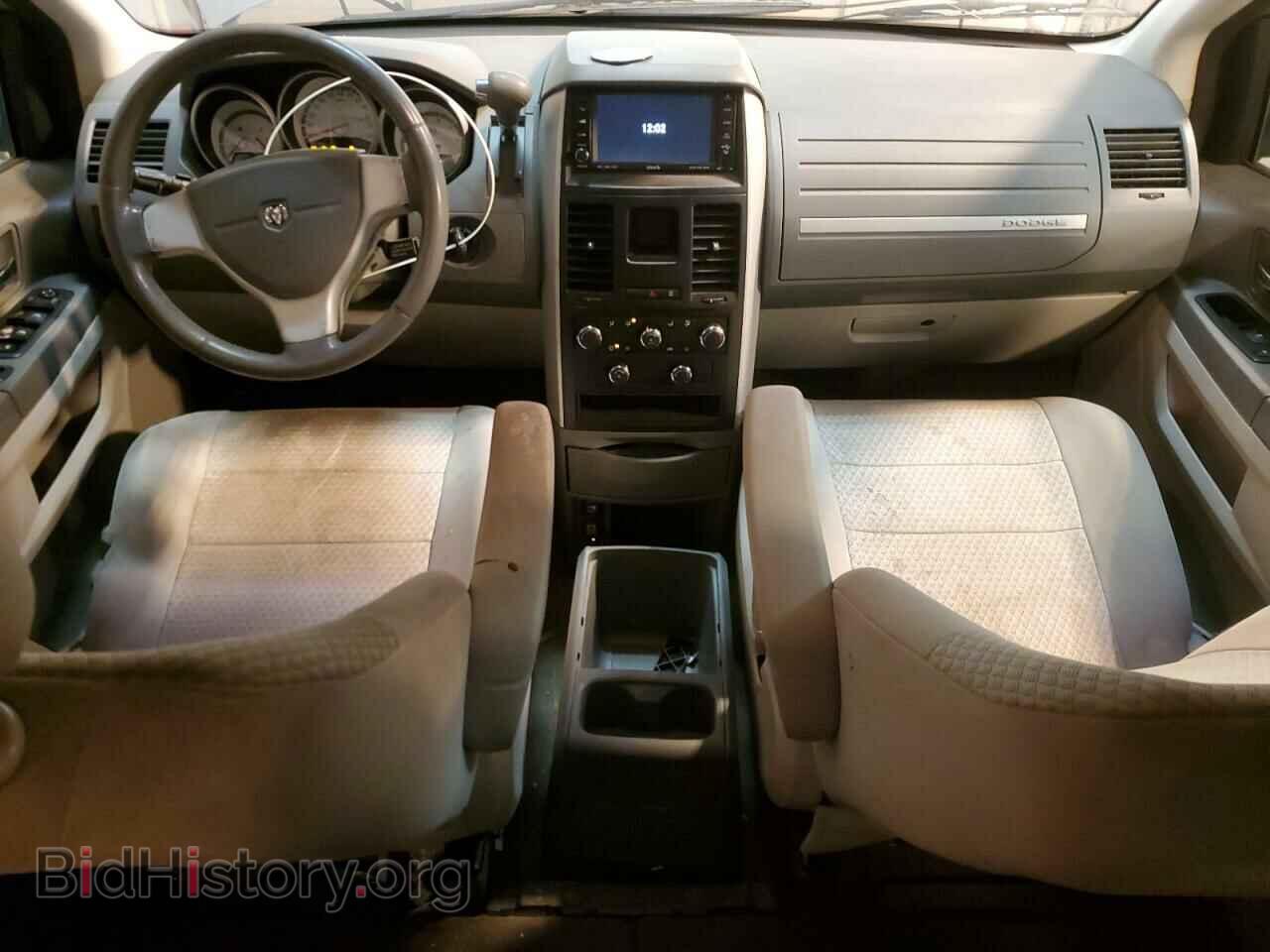 2010 DODGE CARAVAN - VIN: 2D4RN3D14AR455263 - Photo 8