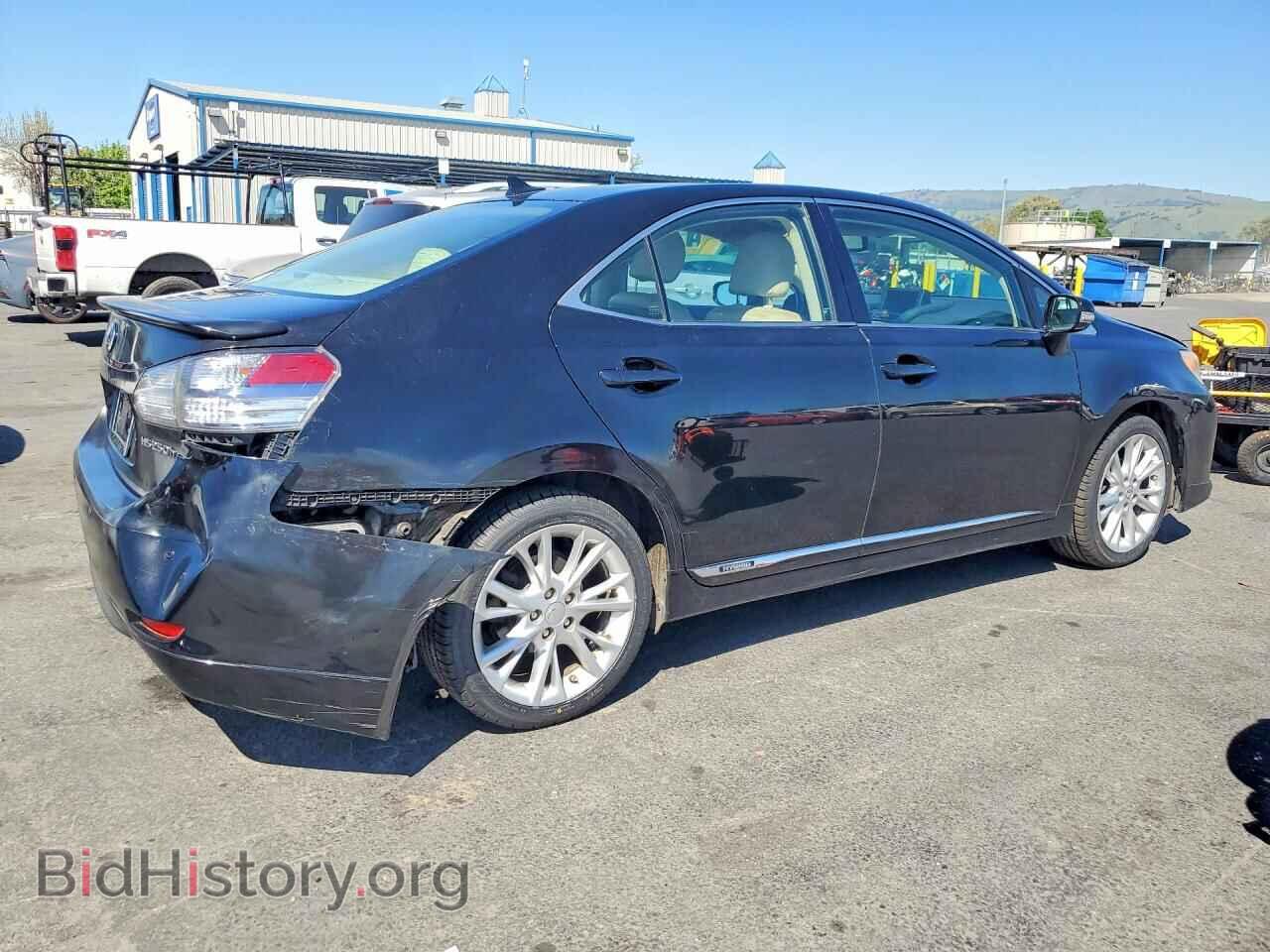2010 LEXUS HS - VIN: JTHBB1BA3A2001680 - Photo 3