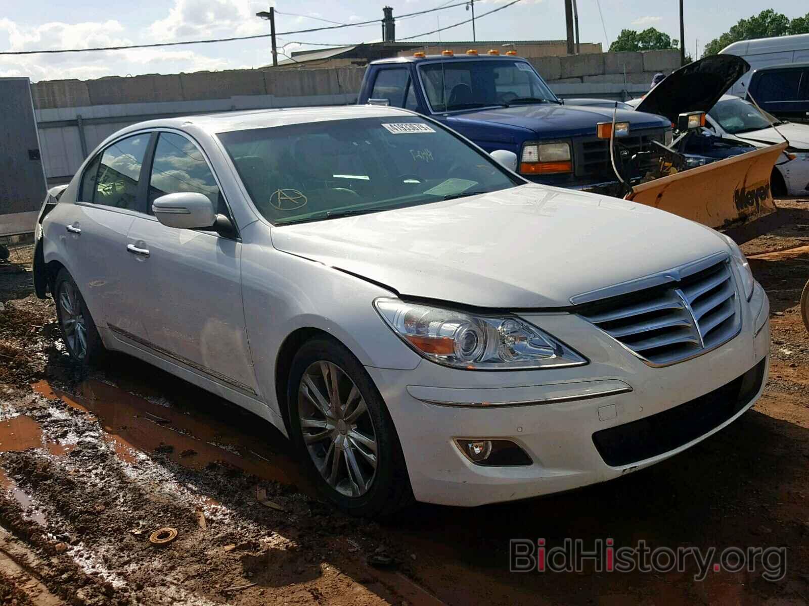 Photo KMHGC4DF1BU118691 - HYUNDAI GENESIS 2011