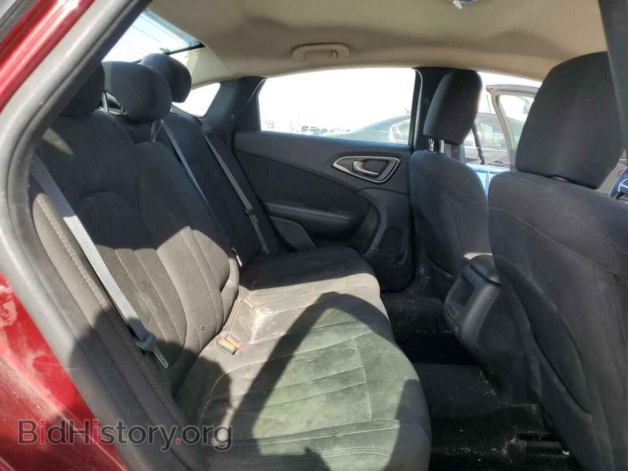 2016 CHRYSLER 200 - VIN: 1C3CCCAB3GN160235 - Фото 10