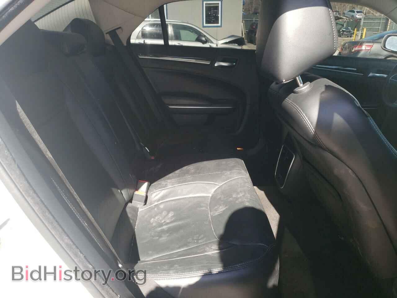 2015 CHRYSLER 300 - VIN: 2C3CCAAG2FH859184 - Фото 6