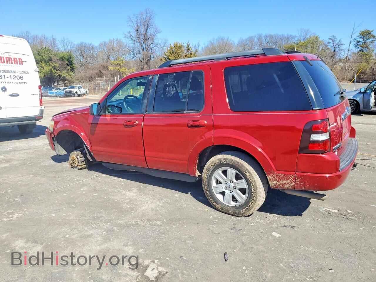 2010 FORD EXPLORER - VIN: 1FMEU7DE5AUA15480 - Фото 2