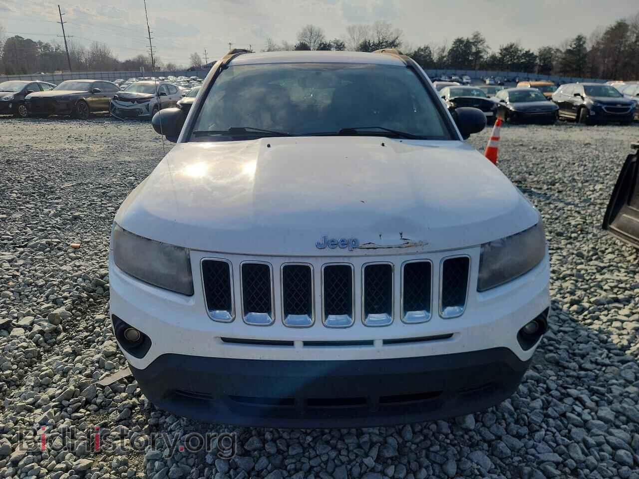 2014 JEEP COMPASS - VIN: 1C4NJDBB9ED703282 - Фото 5