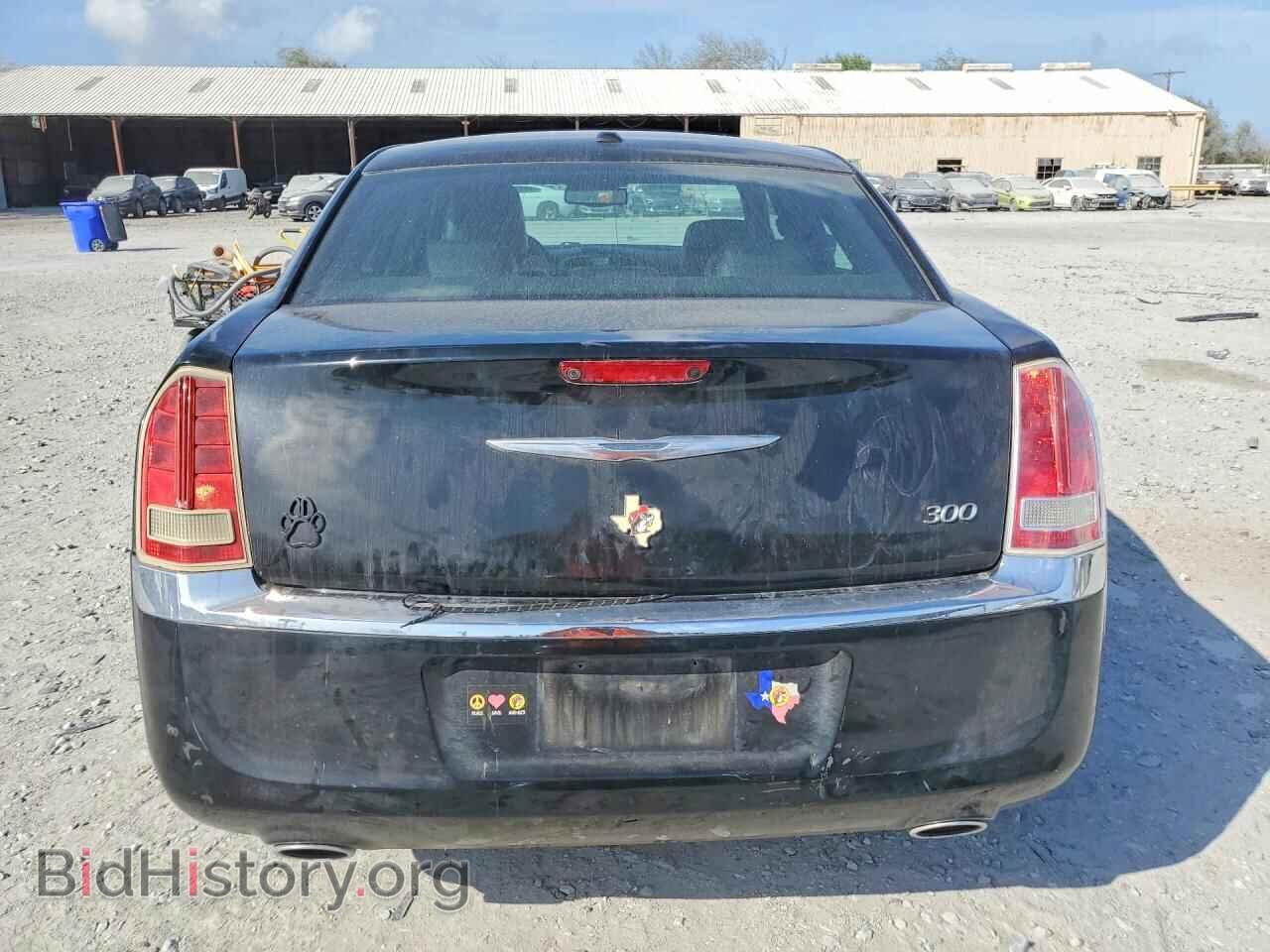 2014 CHRYSLER 300 - VIN: 2C3CCAAG4EH328342 - Фото 6