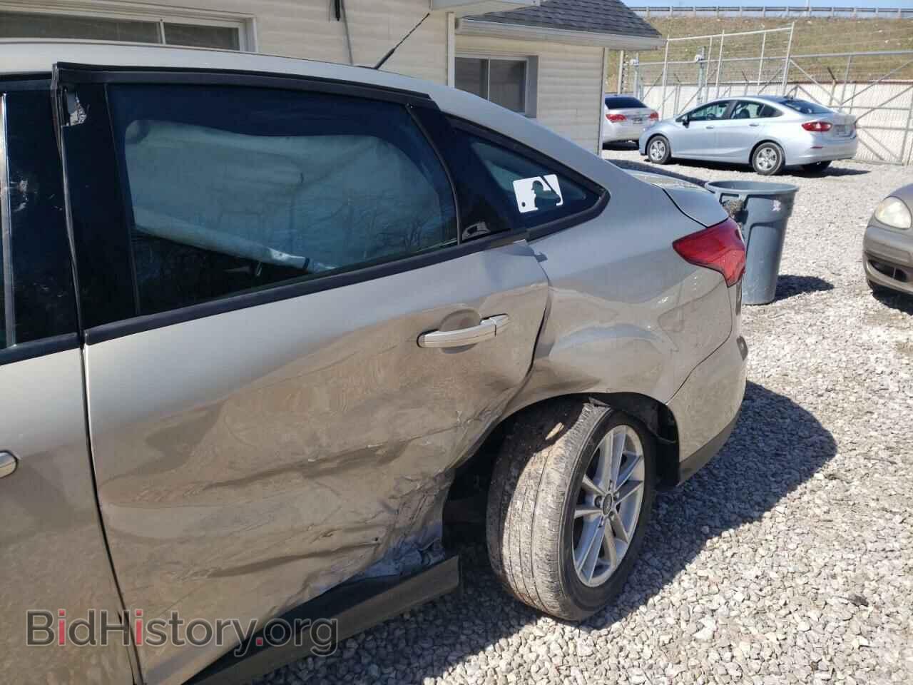2016 FORD FOCUS - VIN: 1FADP3F27GL229250 - Фото 9